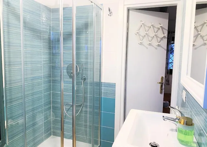 In The Clouds Over Trastevere, Penthouse * Ρώμη